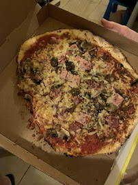 Plats et boissons du Pizzeria Mister Pizza à Grasse - n°16