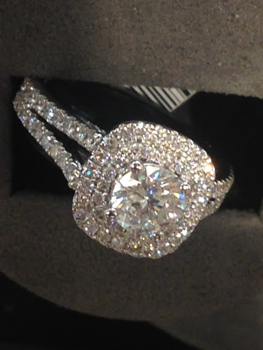 Jewelry Store «Mc Kenzie & Smiley Jewelers», reviews and photos, 2321 Madison St, Clarksville, TN 37043, USA