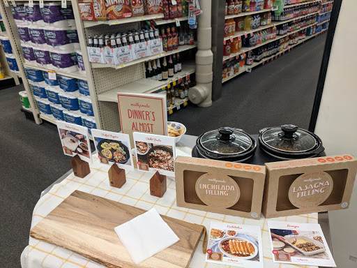 Grocery Store «Jubilee Foods», reviews and photos, 2131 Commerce Blvd, Mound, MN 55364, USA