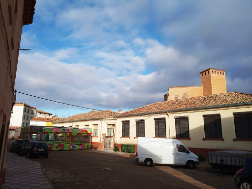Escuela de primaria Don Francisco de Quevedo en Cetina