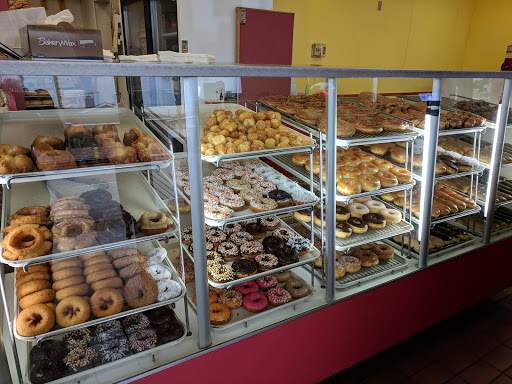 Donut Shop «Miss Donut & Bakery», reviews and photos, 1842 W 182nd St, Torrance, CA 90504, USA