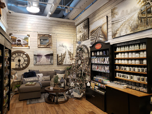 Sporting Goods Store «SCHEELS», reviews and photos, 6503 W 135th St, Overland Park, KS 66223, USA