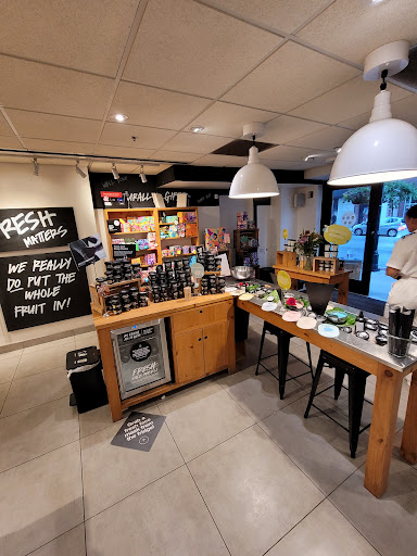 Cosmetics Store «Lush», reviews and photos, 1001 Aliceanna St, Baltimore, MD 21202, USA