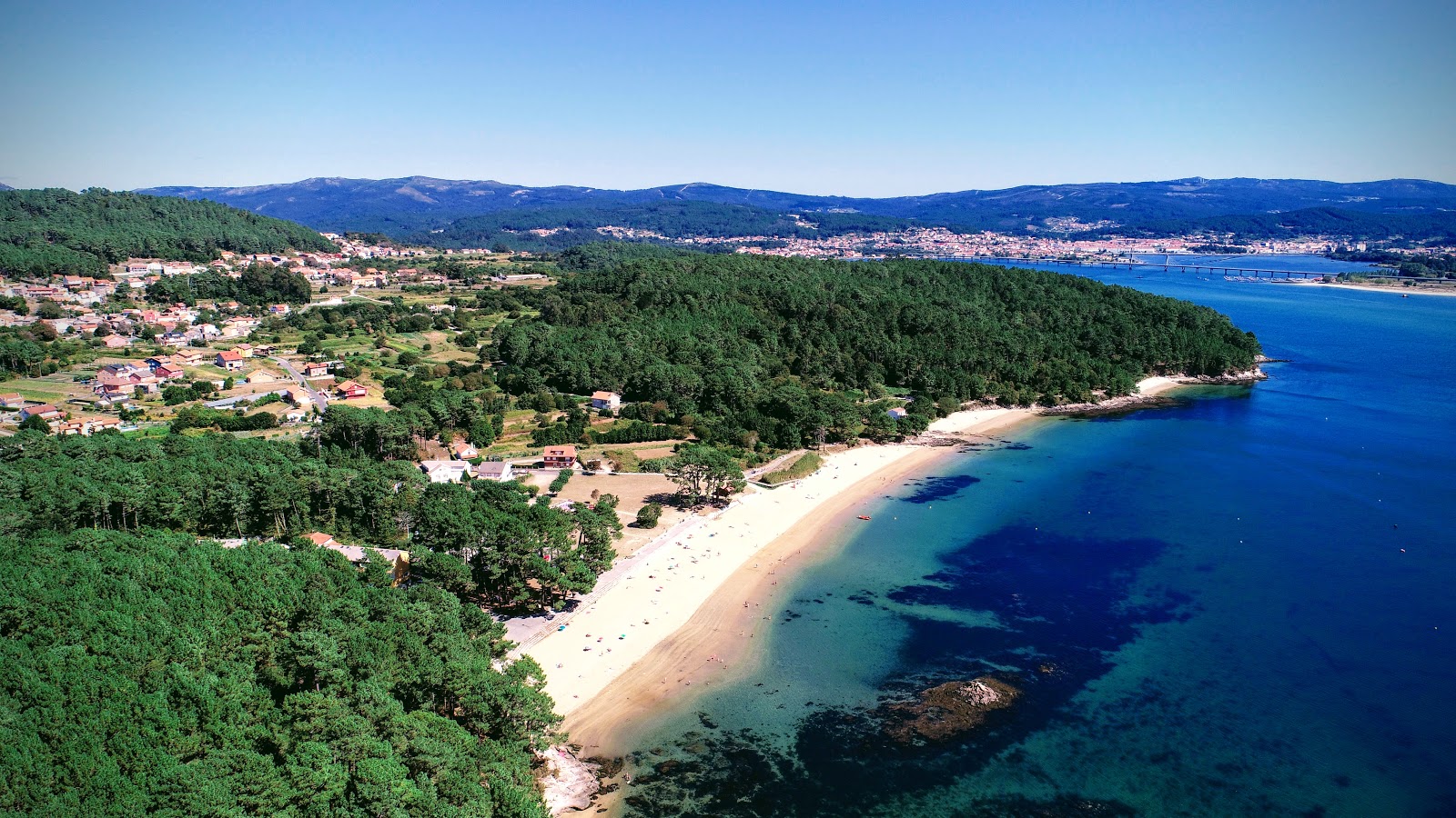 Praia de Brona photo #9