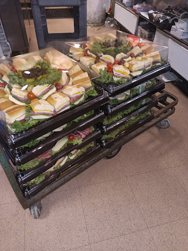 Grocery Store «Safeway», reviews and photos, 6194 SW Murray Blvd, Beaverton, OR 97008, USA