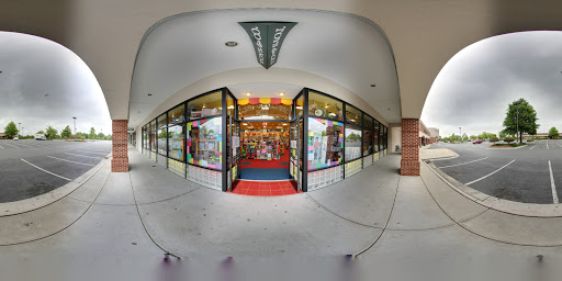 Game Store «Toys & Co. - Friendly Center», reviews and photos, 3110 Northline Ave, Greensboro, NC 27408, USA