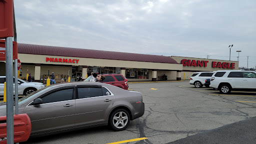 Supermarket «Giant Eagle Supermarket», reviews and photos, 300 Tri-County Plaza, Belle Vernon, PA 15012, USA