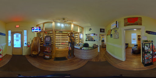 Tobacco Shop «Stogies Cigars and Lounge», reviews and photos, 55 E Olentangy St, Powell, OH 43065, USA