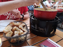 Fondue du Restaurant de fondues Le Monchu Restaurant Savoyard à Chamonix à Chamonix-Mont-Blanc - n°2