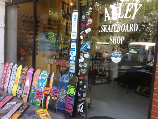 Alley skate shop