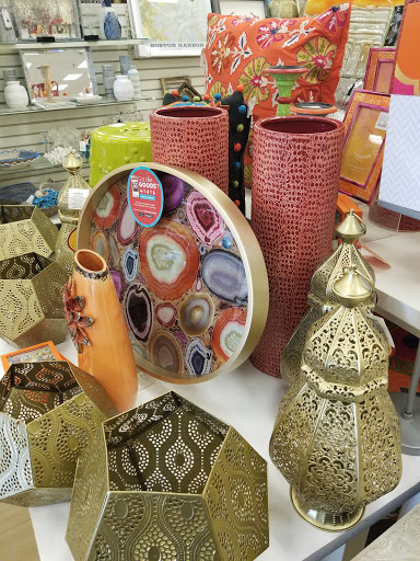 Department Store «HomeGoods», reviews and photos, 65 Commerce Way, Seekonk, MA 02771, USA