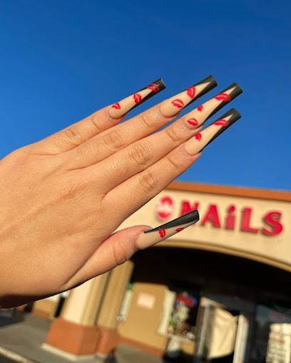 Skillful Nails