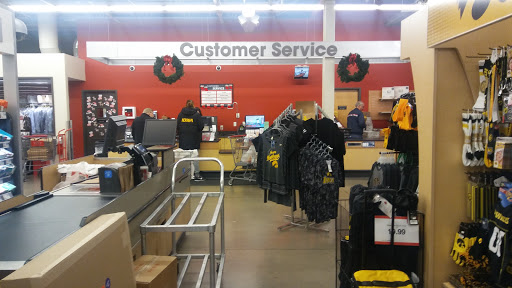 Supermarket «Hy-Vee», reviews and photos, 1914 8th St, Coralville, IA 52241, USA