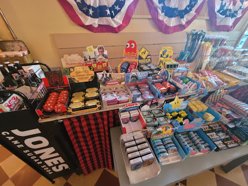 American Restaurant «Lickity Split Frozen Custard», reviews and photos, 6056 N Broadway St, Chicago, IL 60660, USA