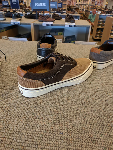 Outlet Mall «The Outlet Shoppes At Fremont», reviews and photos, 6245 N Old 27, Fremont, IN 46737, USA