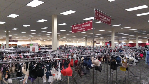 Clothing Store «Burlington Coat Factory», reviews and photos, 1200 S Abilene St, Aurora, CO 80012, USA