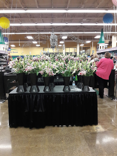 Grocery Store «Kroger», reviews and photos, 12501 Shelbyville Rd, Middletown, KY 40243, USA