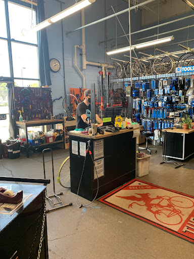 Bicycle Store «The Hub Bike Co-op», reviews and photos, 3020 Minnehaha Ave, Minneapolis, MN 55406, USA