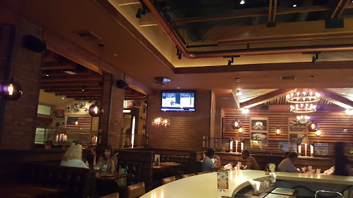 Barbecue Restaurant «Wood Ranch BBQ & Grill», reviews and photos, 501 Spectrum Center Dr, Irvine, CA 92618, USA