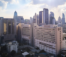 Klongtun Hospital photo