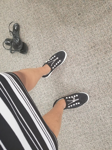 Shoe Store «DSW Designer Shoe Warehouse», reviews and photos, 314 Marketplace Mile, Plainfield, IN 46168, USA