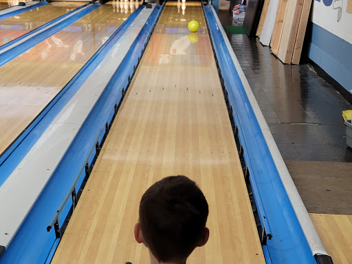 Bowling Alley «Woodbridge Bowling Center», reviews and photos, 346 Main St, Woodbridge, NJ 07095, USA