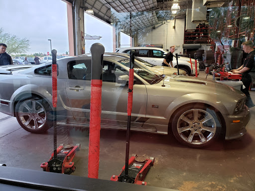 Tire Shop «Discount Tire Store - Surprise, AZ», reviews and photos, 16131 W Bell Rd, Surprise, AZ 85374, USA