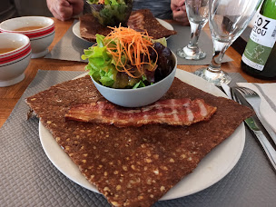 Photo n°21 de Crêperie Le Bistrot du Port à Perros-Guirec ()