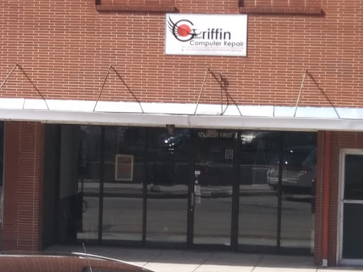 Computer Repair Service «Griffin Computer Repair», reviews and photos, 121 W 1st St, Dixon, IL 61021, USA