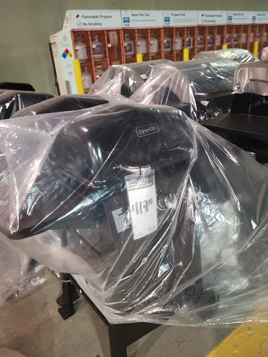 Shopping Mall «Beards Hill Plaza Shopping Center», reviews and photos, 949 Beards Hill Rd, Aberdeen, MD 21001, USA