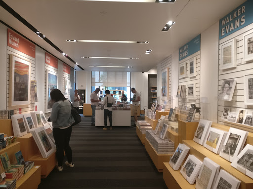 Gift Shop «SFMOMA Museum Store», reviews and photos, 151 3rd St, San Francisco, CA 94103, USA