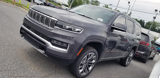 Car Dealer «Heritage Chrysler Dodge Jeep RAM Owings Mills», reviews and photos, 11212 Reisterstown Rd, Owings Mills, MD 21117, USA