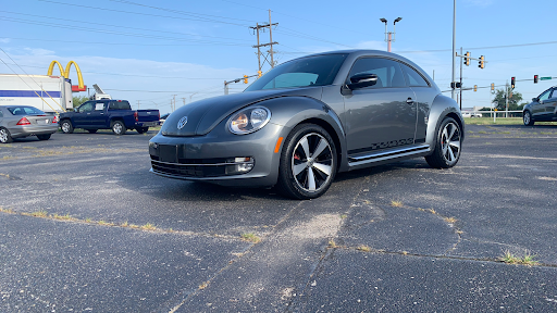 Used Car Dealer «Kansas Auto Group», reviews and photos, 921 S Broadway St, Wichita, KS 67211, USA