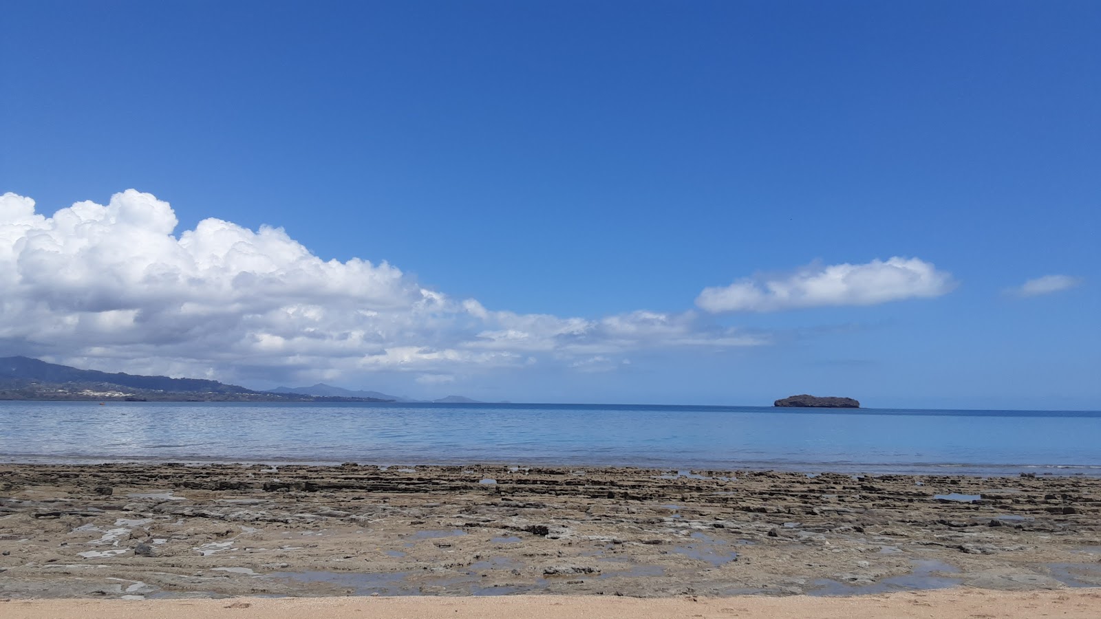 Foto van Badamier Beach met hoog niveau van netheid