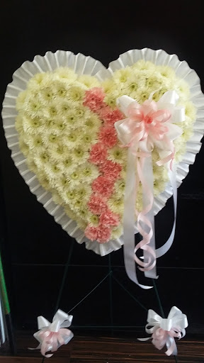 Florist «Colonial Florists of Charlotte», reviews and photos, 2119 Shamrock Dr, Charlotte, NC 28205, USA