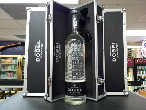 Liquor Store «Empire Package Super Store», reviews and photos, 5420 Peachtree Blvd, Chamblee, GA 30341, USA