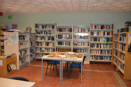 Biblioteca Pública Municipal de Mosqueruela. Pl. Mayor, 2, 44410 Mosqueruela, Teruel, España