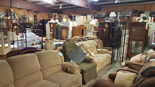 Hughes Furniture Store, 37216 Chancey Rd, Zephyrhills, FL 33541, USA, 
