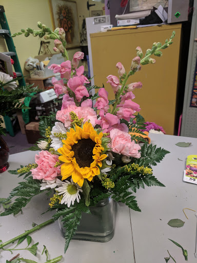 Florist «Flower Nook», reviews and photos, 3824 147th St, Midlothian, IL 60445, USA