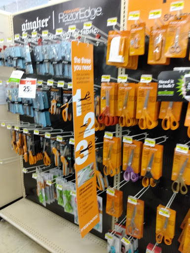 Fabric Store «Jo-Ann Fabrics and Crafts», reviews and photos, 365 E Burleigh Blvd, Tavares, FL 32778, USA