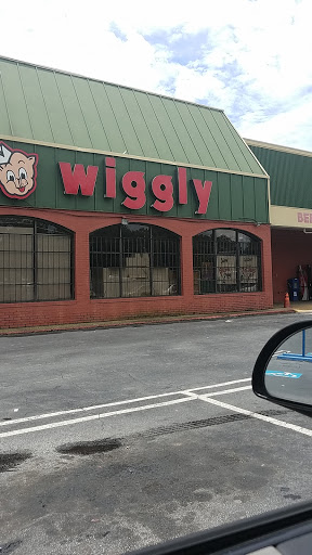 Grocery Store «Piggly Wiggly», reviews and photos, 3100 Washington Rd, East Point, GA 30344, USA