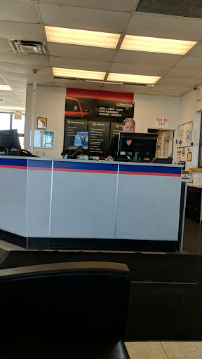 Tire Shop «Firestone Complete Auto Care», reviews and photos, 4750 16th St, Moline, IL 61265, USA