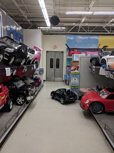 Toy Store «Toys R Us», reviews and photos, 105 Campanelli Industrial Dr, Brockton, MA 02301, USA