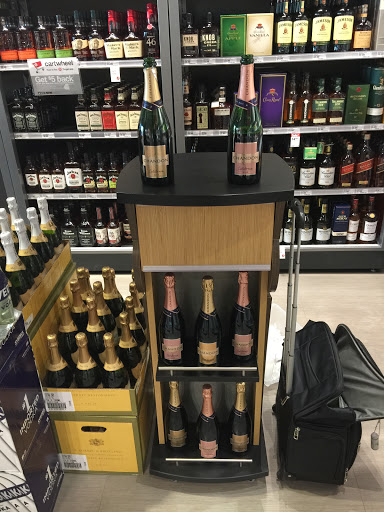 Department Store «Target», reviews and photos, 300 Clydesdale Trail, Medina, MN 55340, USA