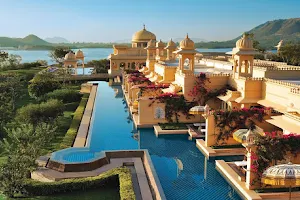 BluberryHolidays.com - Personalized Holiday Packages | India Travel packages & Holidays image