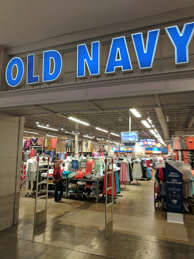 Shopping Mall «Barton Creek Square», reviews and photos, 2901 S Capital of Texas Hwy, Austin, TX 78746, USA