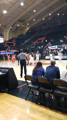 Stadium «Gill Coliseum», reviews and photos, 660 SW 26th St, Corvallis, OR 97331, USA