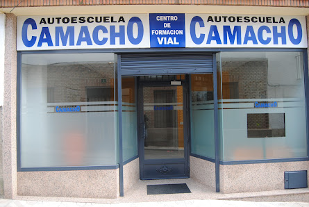 Autoescuela Camacho C. Tendezuelas, 9, 45516 La Puebla de Montalbán, Toledo, España