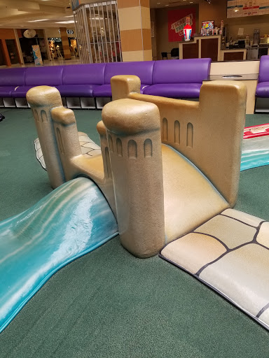 Shopping Mall «Merle Hay Mall», reviews and photos, 3800 Merle Hay Rd, Des Moines, IA 50310, USA