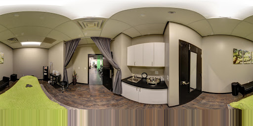 Beauty Salon «Groovy Katz Salon», reviews and photos, 1565 S 1st Ave, Iowa City, IA 52240, USA